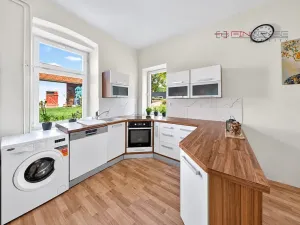 Prodej rodinného domu, Zlonice, Husova, 175 m2