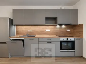 Pronájem bytu 2+kk, České Budějovice, Generála Klapálka, 55 m2