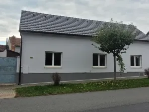 Prodej rodinného domu, Straškov-Vodochody - Straškov, 100 m2