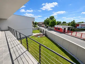 Prodej vícegeneračního domu, Šestajovice, Komenského, 275 m2