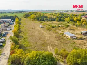Prodej komerčního pozemku, Ořech, 10265 m2
