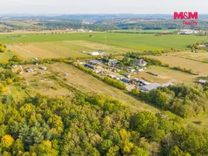 Prodej komerčního pozemku, Ořech, 10265 m2