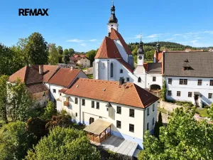 Prodej rodinného domu, Kájov, U Kostela, 200 m2