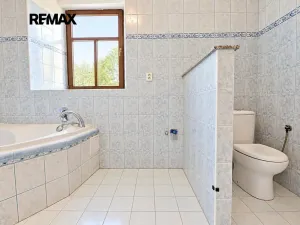 Prodej rodinného domu, Kájov, U Kostela, 200 m2