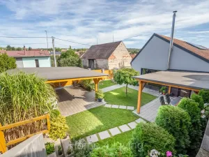 Prodej rodinného domu, Senorady, 145 m2