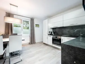 Prodej bytu 3+kk, Hradec Králové - Malšovice, Gollova, 63 m2
