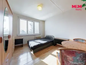 Prodej bytu 1+kk, Karlovy Vary - Stará Role, Fibichova, 18 m2