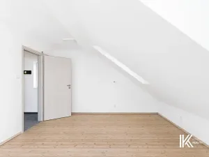 Pronájem kanceláře, Pardubice, Chrudimská, 131 m2