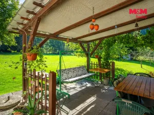 Prodej rodinného domu, Nový Bor - Janov, 180 m2