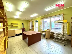 Pronájem obchodního prostoru, Kunžak, Hradecká, 67 m2