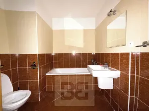 Pronájem bytu 2+kk, Praha - Dolní Měcholupy, Kryšpínova, 48 m2