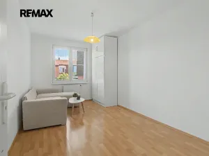 Prodej bytu 3+1, Vestec, Na Suchých, 84 m2