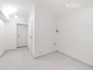 Prodej bytu 1+kk, Praha - Vysočany, Kolmá, 23 m2