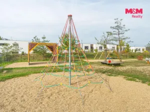 Prodej bytu 1+kk, Praha - Dolní Měcholupy, Honzíkova, 35 m2
