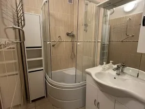 Prodej bytu 3+1, Chropyně, Moravská, 70 m2