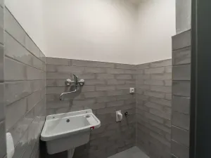 Pronájem obchodního prostoru, Praha - Žižkov, Ježkova, 64 m2