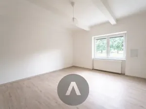 Pronájem bytu 1+kk, Brno, Žabovřeská, 35 m2