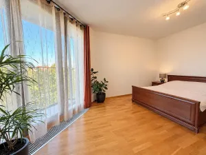 Pronájem bytu 3+kk, Praha - Žižkov, Malešická, 88 m2