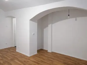 Pronájem obchodního prostoru, Praha - Strašnice, Saratovská, 20 m2