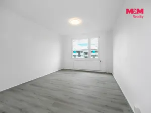 Prodej bytu 3+1, Domažlice - Týnské Předměstí, Michlova, 80 m2