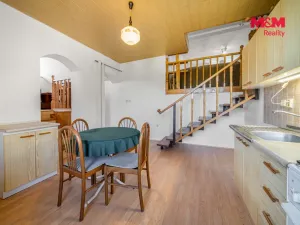 Prodej rodinného domu, Krásné Údolí, 220 m2