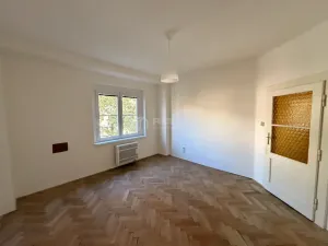 Pronájem bytu 3+1, Praha - Žižkov, Biskupcova, 60 m2
