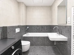 Pronájem bytu 2+kk, Brno, Bratislavská, 42 m2
