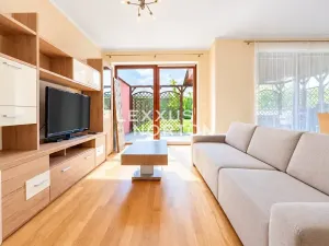 Pronájem rodinného domu, Roztoky, Zvoncová, 163 m2