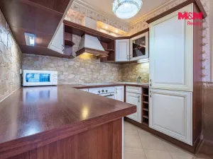 Pronájem bytu 2+kk, Praha - Horní Měcholupy, Hornoměcholupská, 60 m2