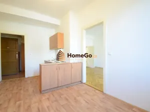 Pronájem bytu 2+kk, Praha - Nusle, Lounských, 55 m2