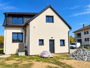 Pronájem bytu 3+kk, Kestřany, 50 m2