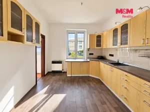 Prodej bytu 3+1, Opava - Předměstí, Bezručovo náměstí, 120 m2