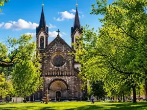 Pronájem bytu 2+kk, Praha - Karlín, Švarcova, 51 m2