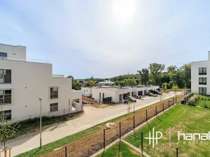 Pronájem bytu 2+kk, Olomouc, Milana Ticháka, 56 m2