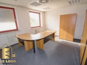 Prodej kanceláře, Havířov - Šumbark, U Nádraží, 748 m2