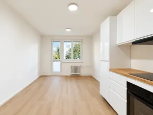 Prodej bytu 3+kk, Praha - Malešice, Káranská, 54 m2