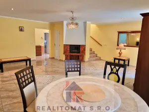 Pronájem rodinného domu, Šestajovice, Ve Skále, 160 m2