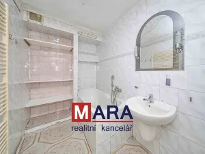 Prodej rodinného domu, Červená Voda, 380 m2