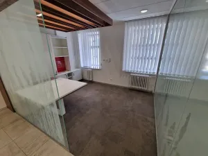 Pronájem obchodního prostoru, Příbor, náměstí Sigmunda Freuda, 153 m2