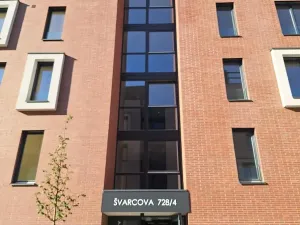 Pronájem bytu 3+kk, Praha - Karlín, Švarcova, 75 m2