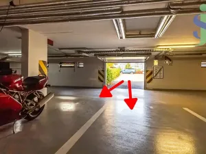 Prodej garážového stání, Praha - Háje, Loosova, 19 m2