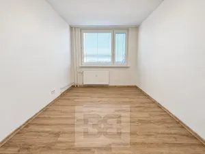 Pronájem bytu 3+1, Hodonín, nám. Osvobození, 75 m2