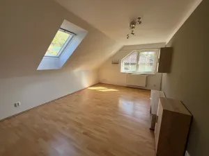 Prodej rodinného domu, Ondřejov, 220 m2