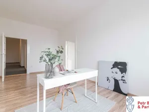 Pronájem bytu 3+1, Rakovník, Husovo náměstí, 95 m2