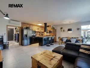 Prodej rodinného domu, Pomezí nad Ohří, 97 m2