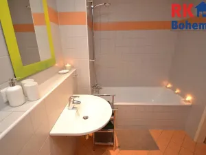 Pronájem bytu 2+kk, Praha - Smíchov, Karla Engliše, 50 m2