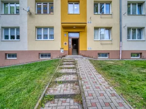 Pronájem bytu 2+1, Most, Jaroslava Vrchlického, 52 m2