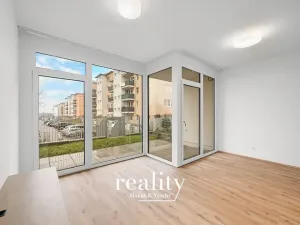 Pronájem bytu 2+kk, Znojmo, Jarošova, 44 m2