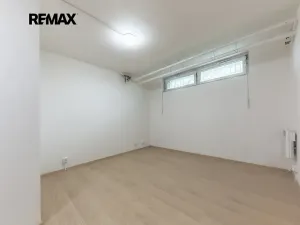 Prodej bytu 2+kk, Praha - Střížkov, Děčínská, 45 m2