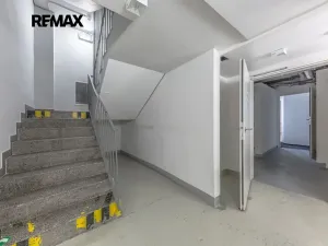 Prodej bytu 2+kk, Praha - Střížkov, Děčínská, 45 m2